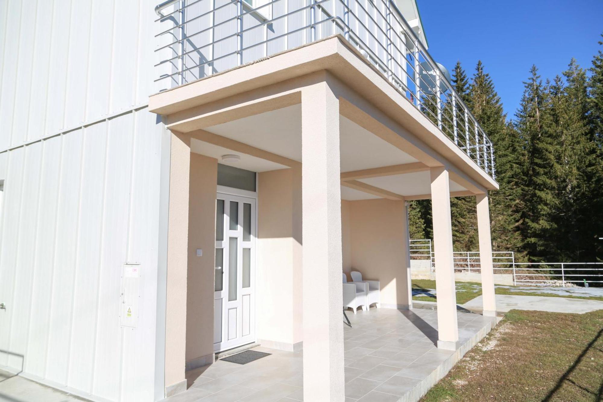 Hillside Apartments Žabljak エクステリア 写真